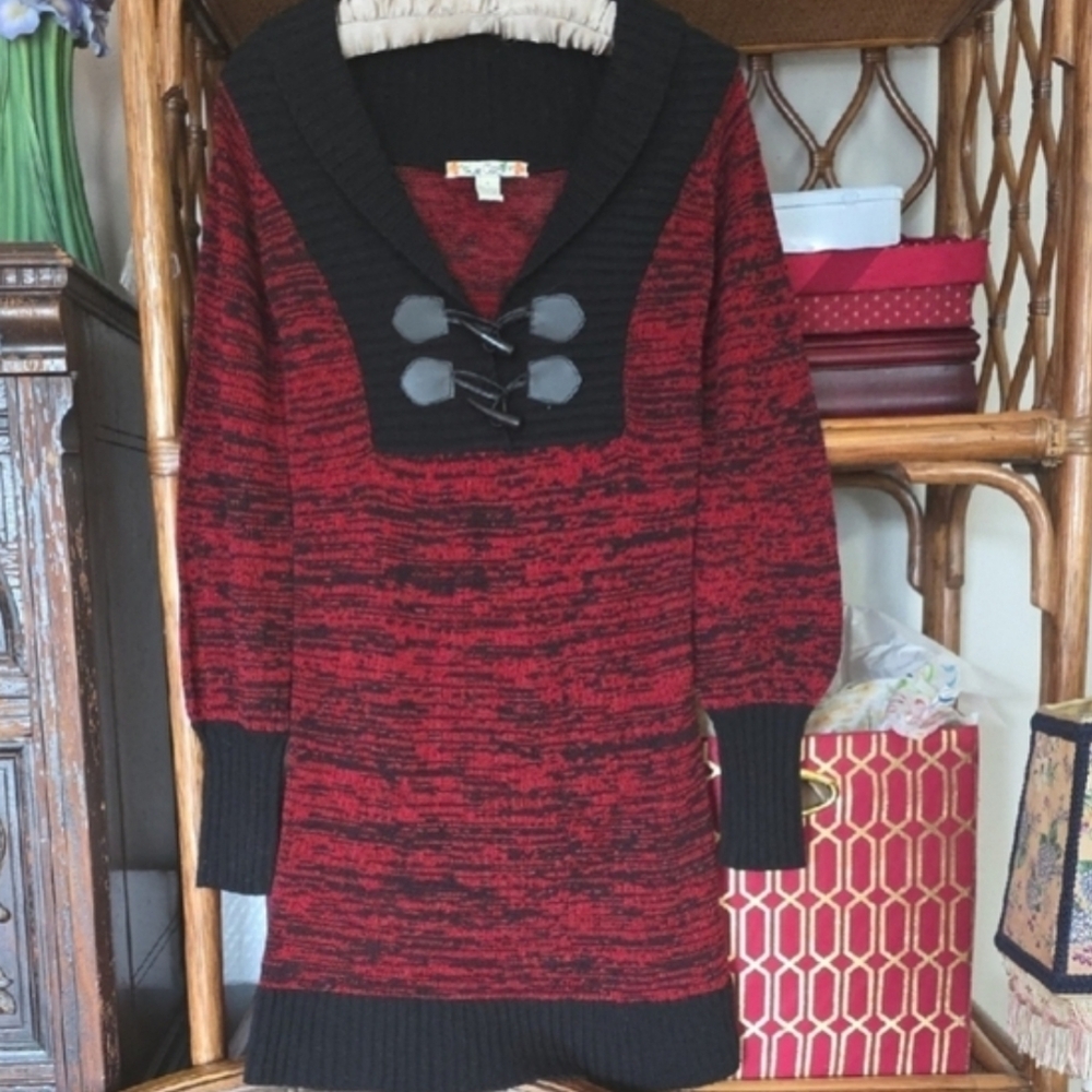 vtg Style Love Change Handknit Sustainable Brand Sweaterdress 100% ACRYLIC